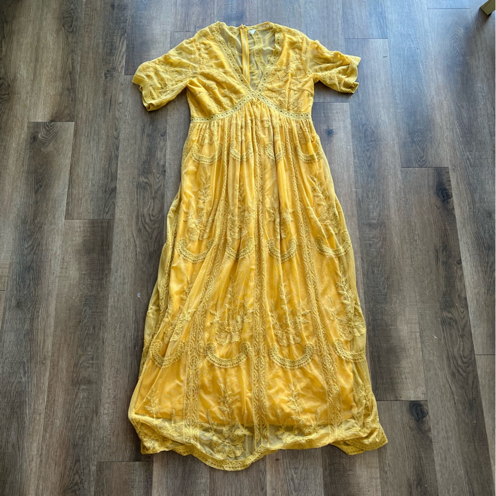 Golden Yellow Lace Maxi Dress- Size XL